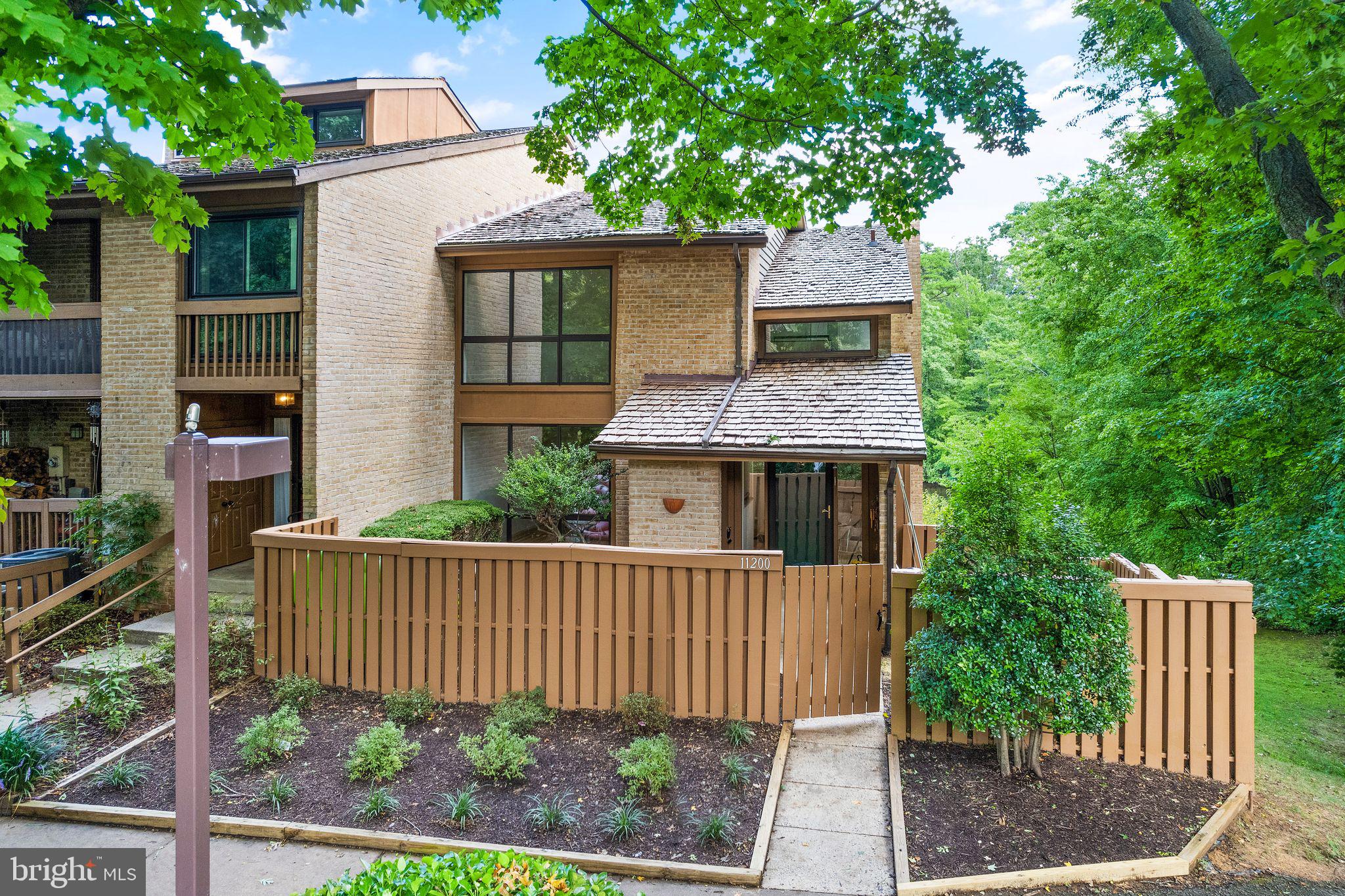 11200 Lagoon Lane Reston, VA 20191 - Photo 1 of 84 Entrance to your private oasis