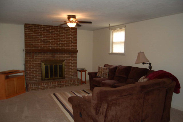 1256 Rockfish Road Waynesboro, VA 22980 - Photo 12 of 16 Gallery Image 12