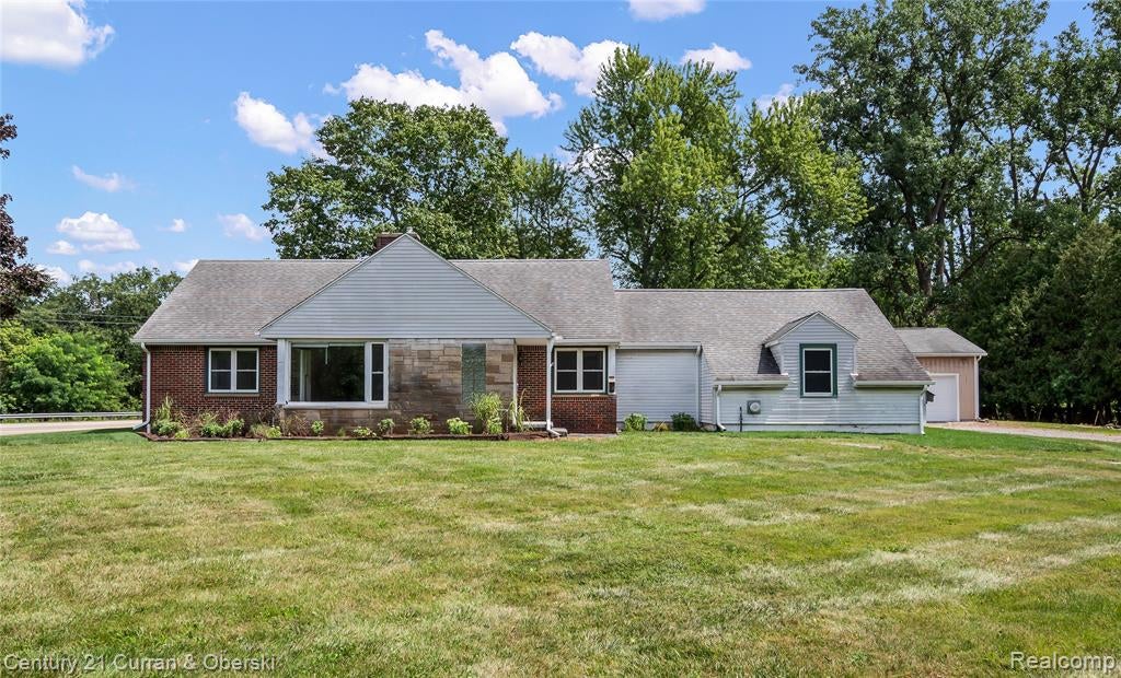 901 City Road Manchester, MI 48158 - Photo 1 of 50 Gallery Image 1