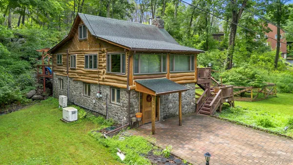 $449,900 | 28 Cliff Road, Greenwood Lake, NY 10925