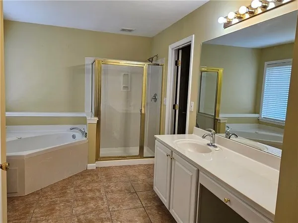 $2,900 | 5064 Coventry Park Court, Peachtree Corners, GA 30096