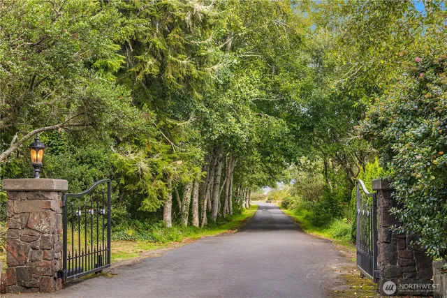 $3,995,000 | 13160 Teal Lane, Long Beach, WA 98631