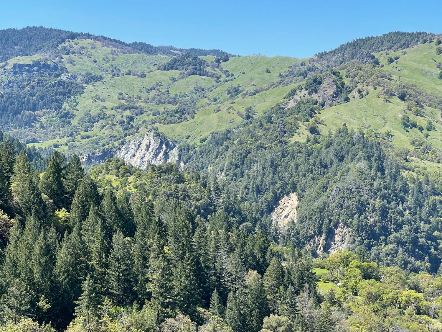 9655 Spyrock Road Laytonville, CA 95454 - Photo 14 of 14 an aerial view of mountain with trees in the background