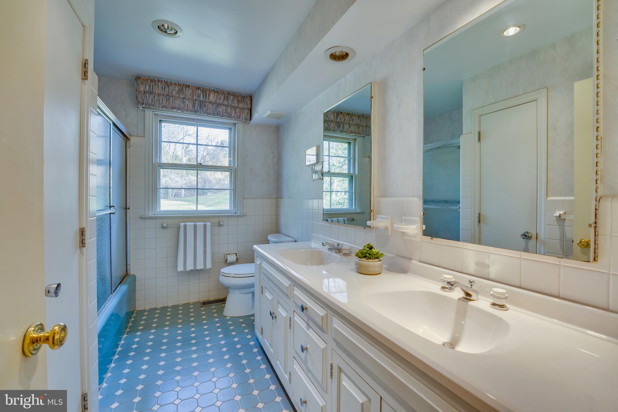 193 Conshohocken State Road Penn Valley, PA 19072 - Photo 21 of 38