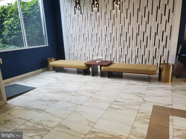 $2,500 | 4600 Duke Street, Unit 613, Alexandria, VA 22304