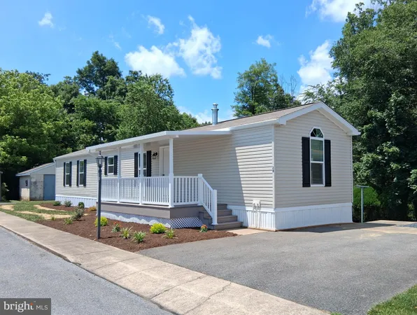 $164,900 | 955 Wollups Hill Road, Unit 28, Stevens, PA 17578