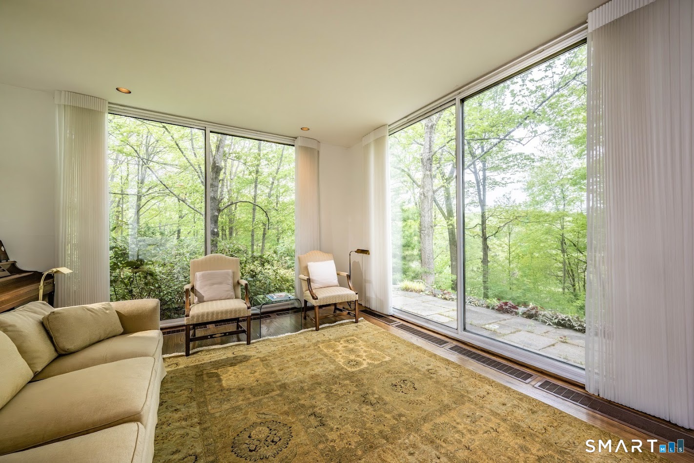370 R Maiden Lane Durham, CT 06422 - Photo 5 of 28 Where the walls disappear and nature becomes part of everyday living.
