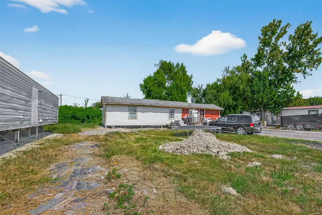 $121,990 | 14215 Sweeney Road, Houston, TX 77060