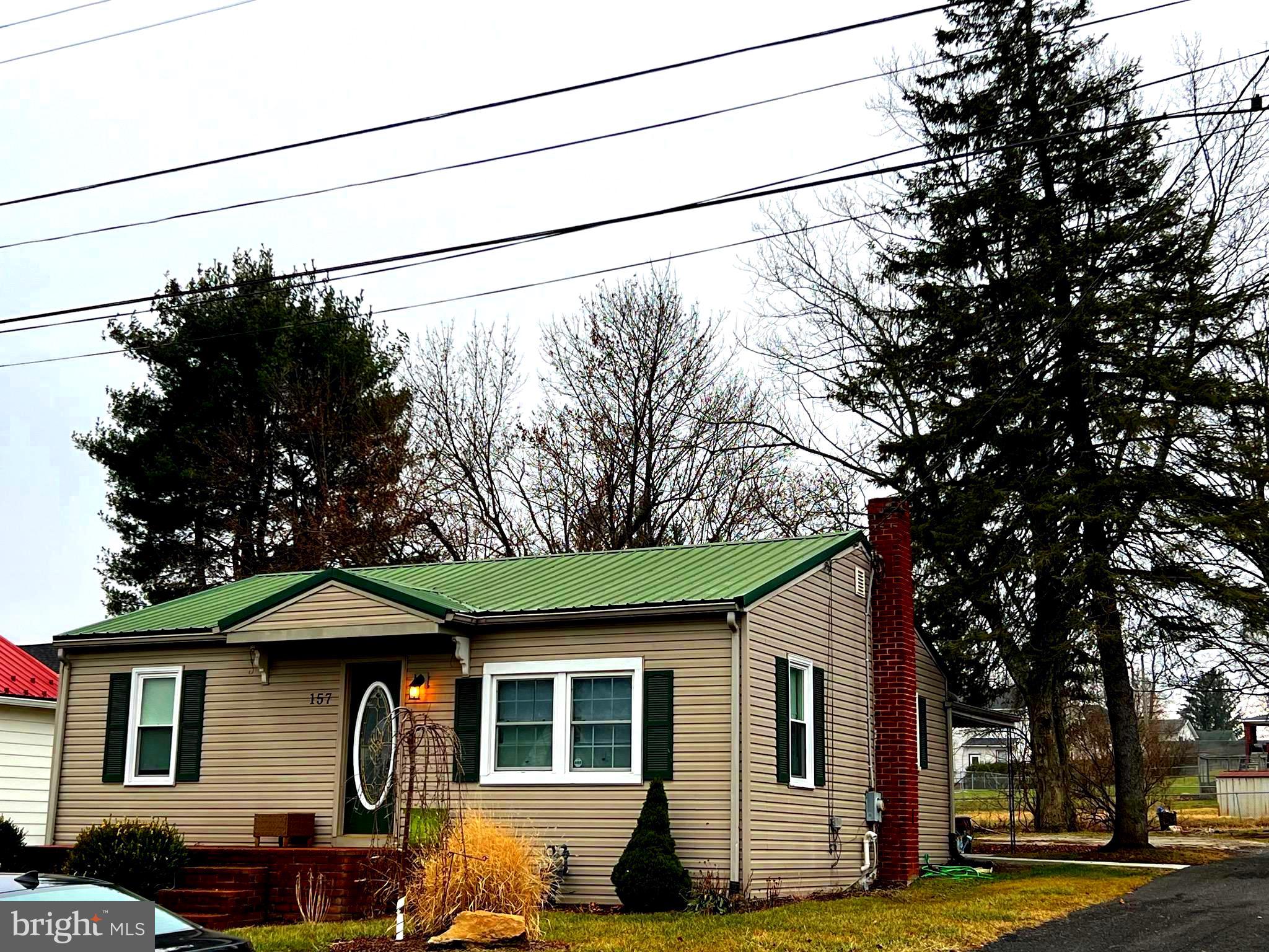 157 East College Ave