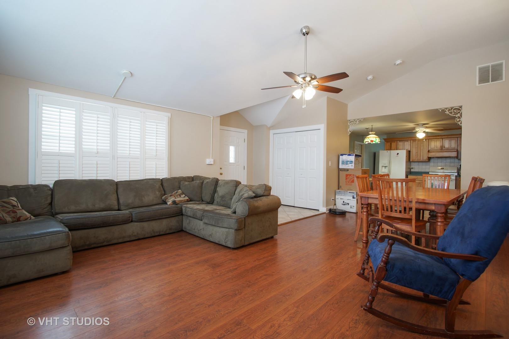 2607 School Drive Rolling Meadows, IL 60008 - Photo 4 of 10