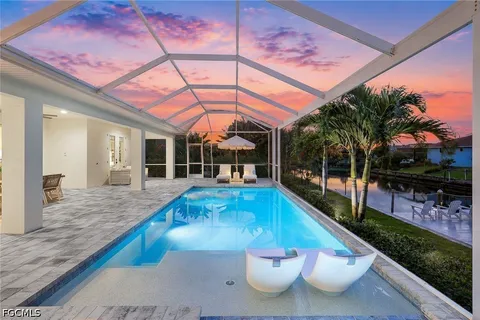 $1,090,000 | 1319 Southeast 38th Street, Cape Coral, FL 33904