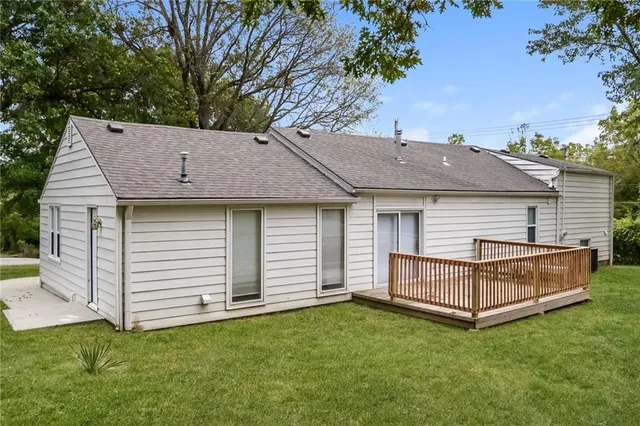 $1,615 | 12406 Cherry Street, Kansas City, MO 64145