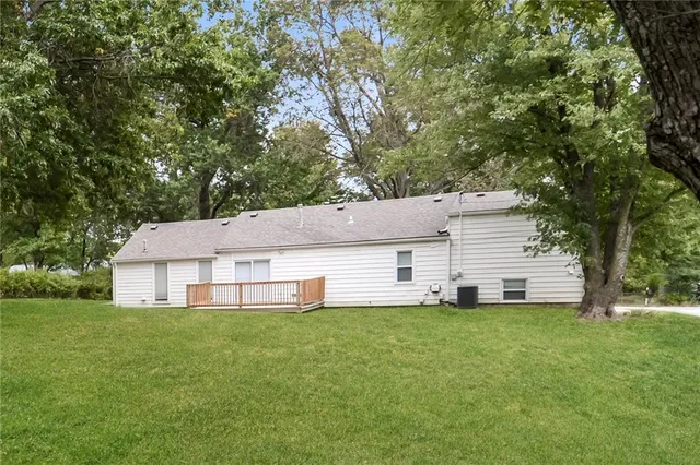 $1,615 | 12406 Cherry Street, Kansas City, MO 64145