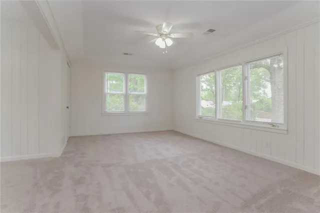 $1,615 | 12406 Cherry Street, Kansas City, MO 64145