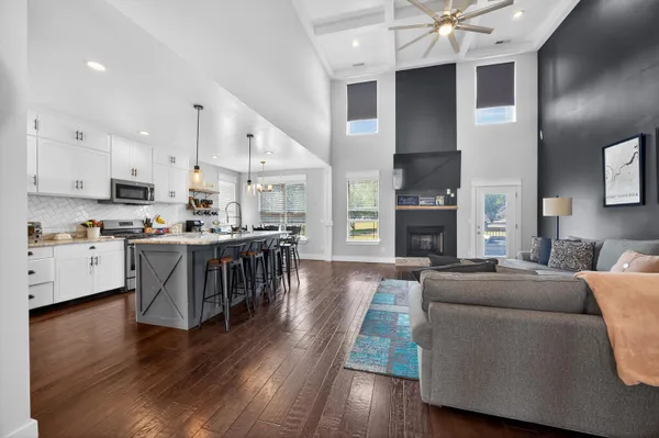 $599,000 | 8106 Savannah Bay Drive, Ooltewah, TN 37363