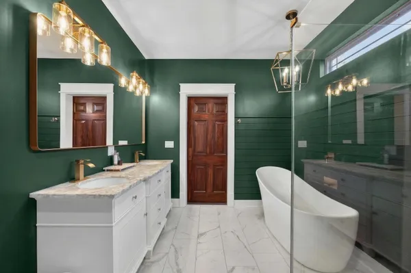 $599,000 | 8106 Savannah Bay Drive, Ooltewah, TN 37363