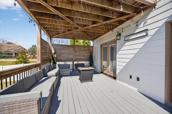 $599,000 | 8106 Savannah Bay Drive, Ooltewah, TN 37363