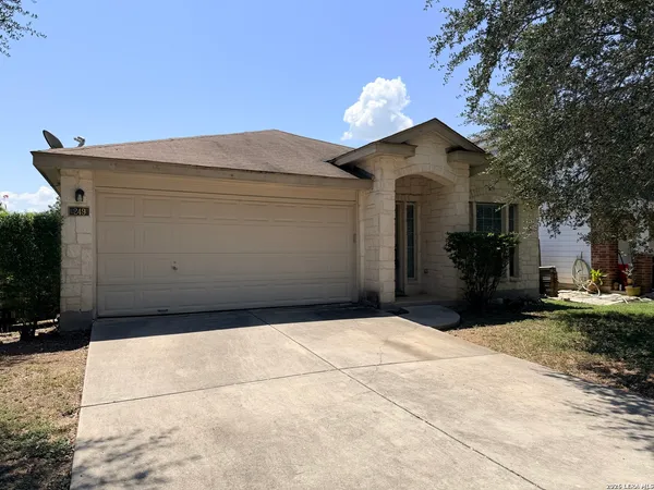$1,695 | 249 Val Verde Drive, New Braunfels, TX 78130