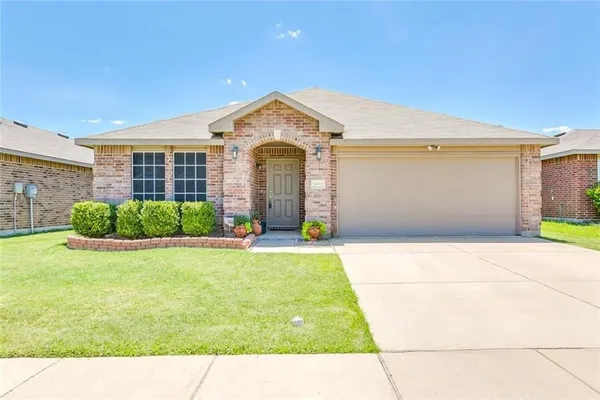 $3,999 | 8832 Elk Creek Lane, Fort Worth, TX 76123