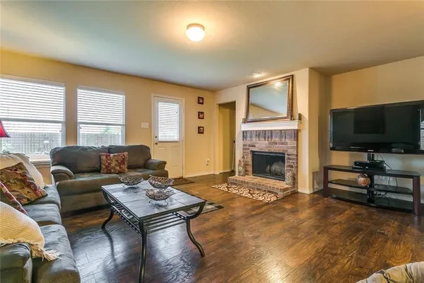 $3,999 | 8832 Elk Creek Lane, Fort Worth, TX 76123