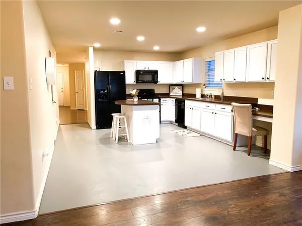 $3,999 | 8832 Elk Creek Lane, Fort Worth, TX 76123