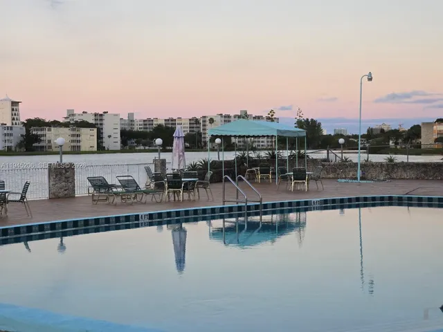 $2,100 | 1481 Northeast Miami Gardens Drive, Unit 361, Miami, FL 33179