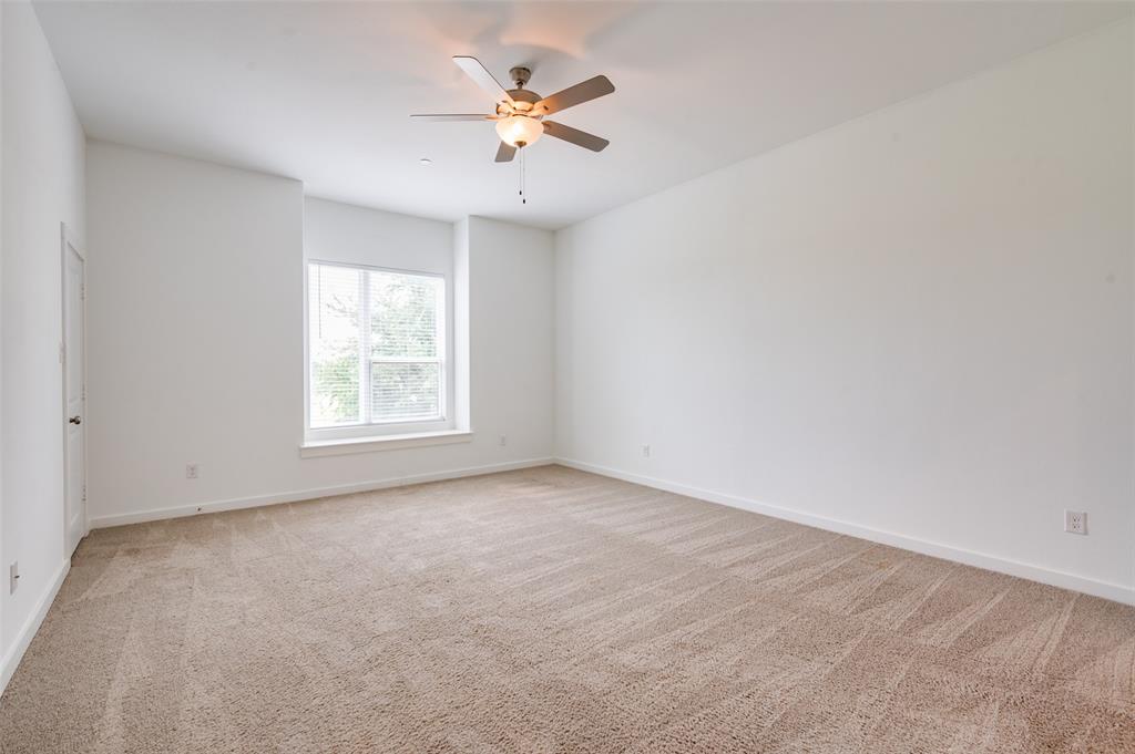 1719 Dalhart Road Plano, TX 75075 - Photo 9 of 12