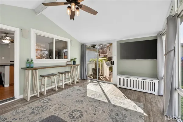 $325,000 | 947 Bellestri Drive, Ballwin, MO 63021