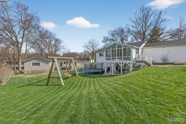 $325,000 | 947 Bellestri Drive, Ballwin, MO 63021