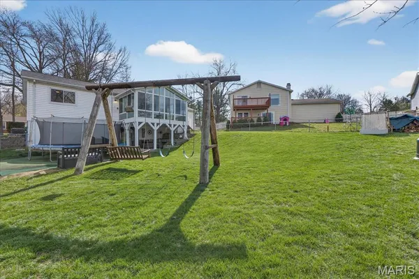 $325,000 | 947 Bellestri Drive, Ballwin, MO 63021