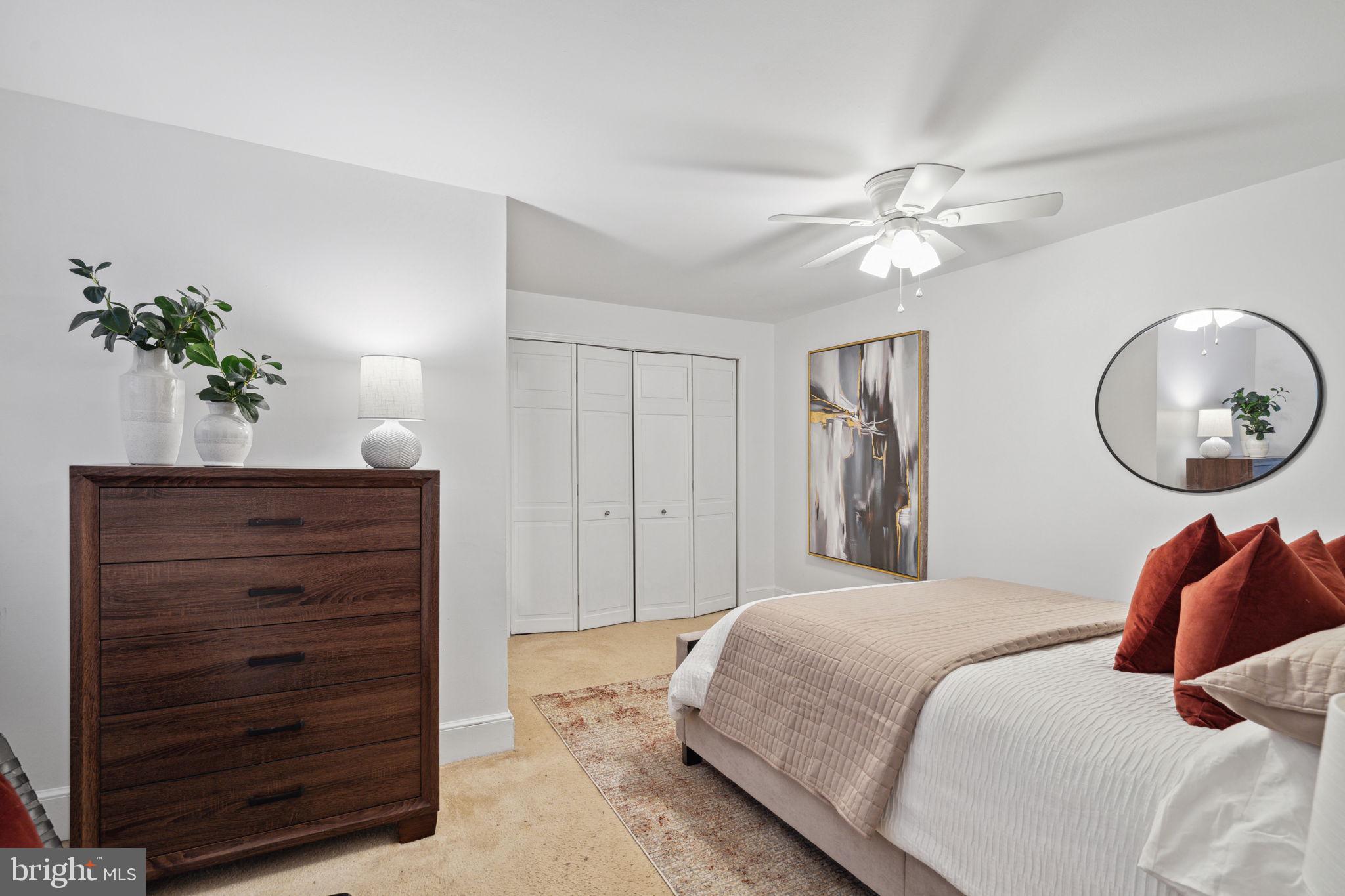1903 Spruce Street, Unit 3E Philadelphia, PA 19103 - Photo 10 of 25