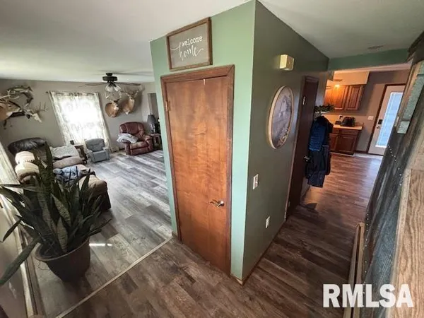 $200,000 | 220 North Union Street, Good Hope, IL 61438
