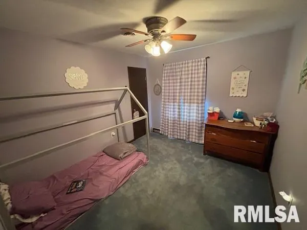 $200,000 | 220 North Union Street, Good Hope, IL 61438