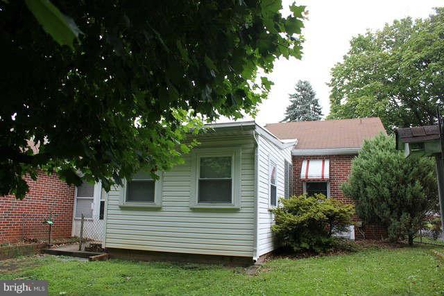 18835 Preston Road Hagerstown, MD 21742 - Photo 9 of 12 Exterior (Rear)