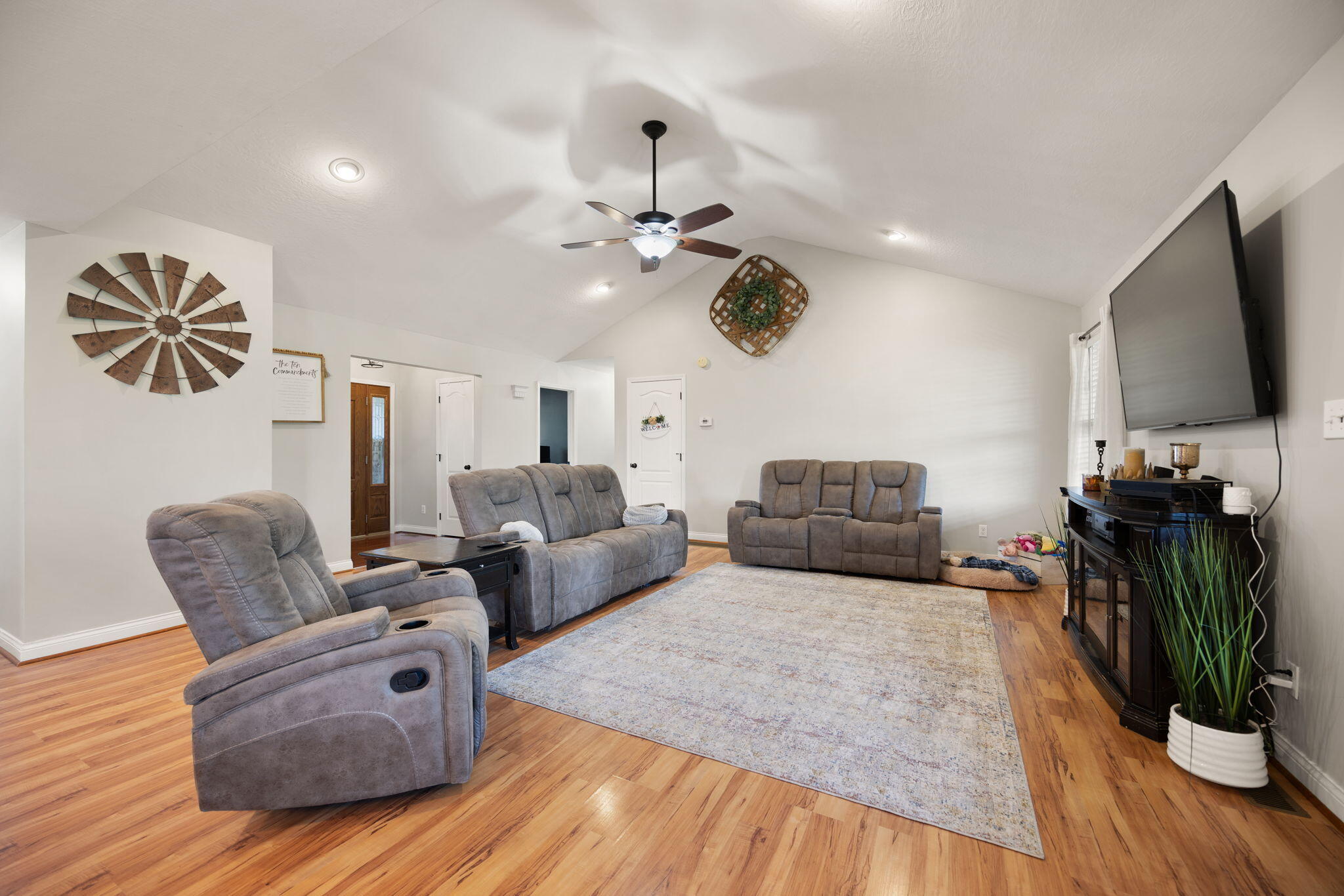 528 Gilberts Creek Road Lancaster, KY 40444 - Photo 15 of 80 15-web-or-mls-413A0540