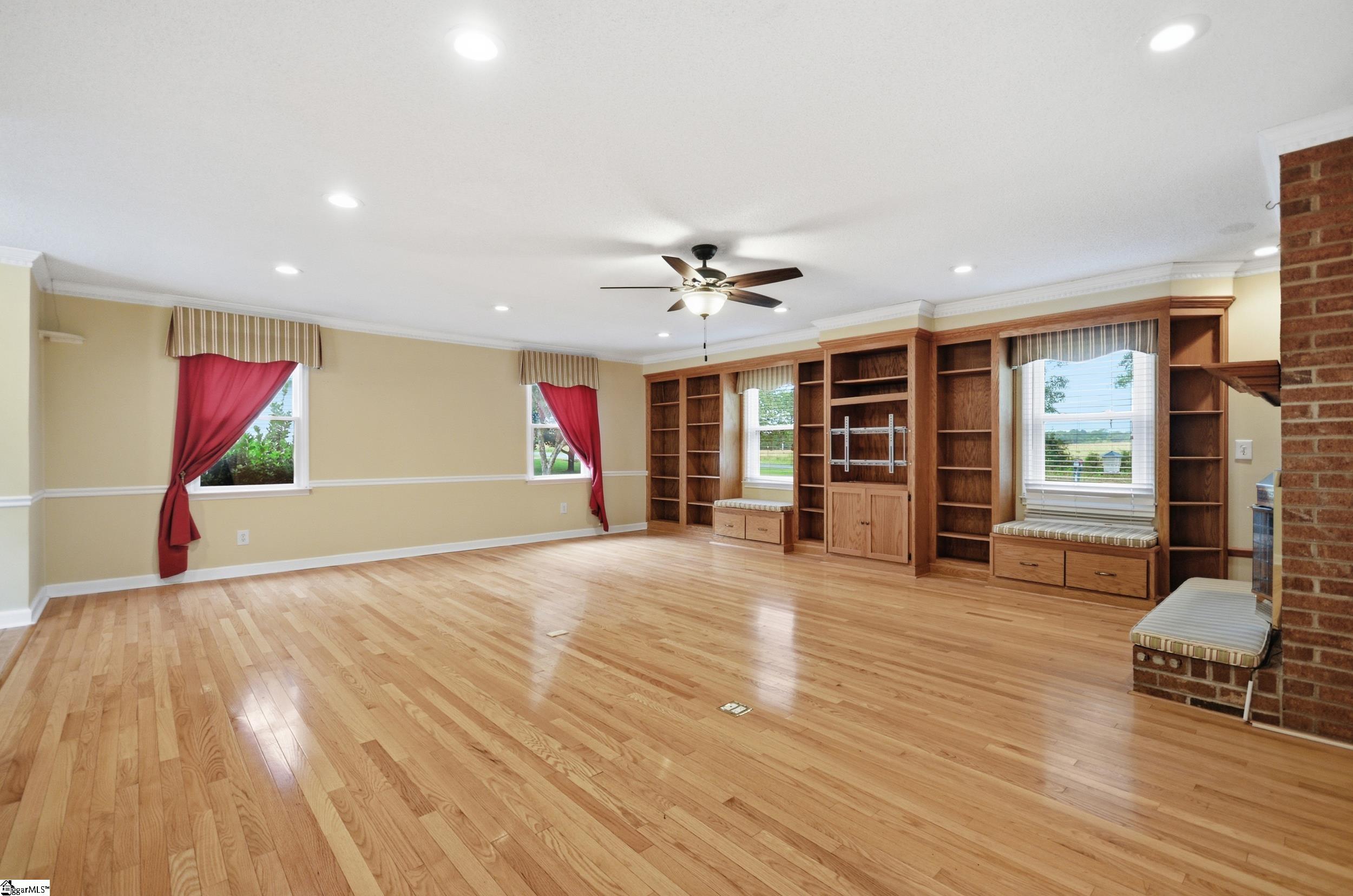 611 Timms Road Piedmont, SC 29673 - Photo 9 of 47