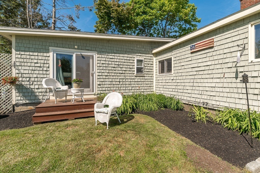 8 Butler Avenue Manchester, MA 01944 - Photo 31 of 34 Gallery Image 31