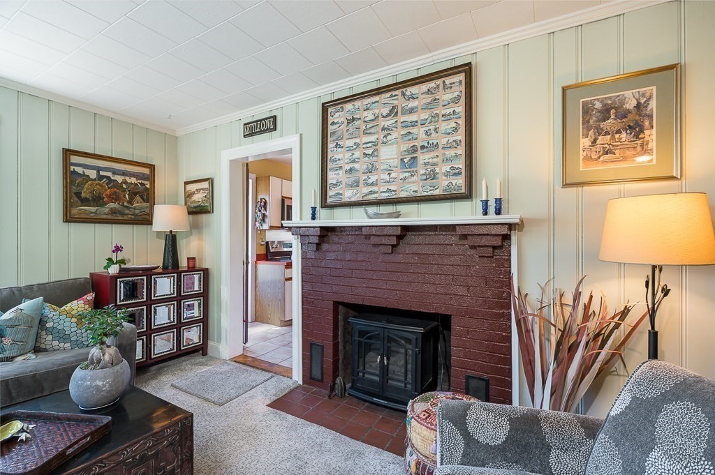 8 Butler Avenue Manchester, MA 01944 - Photo 10 of 34 Gallery Image 10