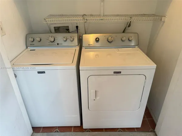 $1,850 | 15581 Southwest 104th Terrace, Unit 222, Miami, FL 33196