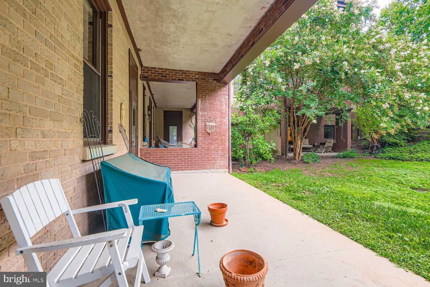 5712 Roland Avenue, Unit TC Baltimore, MD 21210 - Photo 12 of 14 Back patio