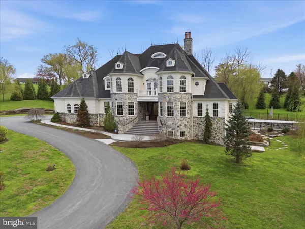 $1,690,000 | 17 Hershey Lane, Lancaster, PA 17603
