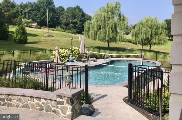 $1,690,000 | 17 Hershey Lane, Lancaster, PA 17603