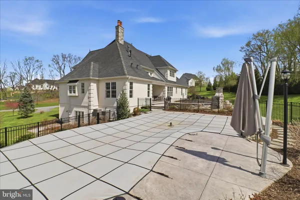 $1,690,000 | 17 Hershey Lane, Lancaster, PA 17603