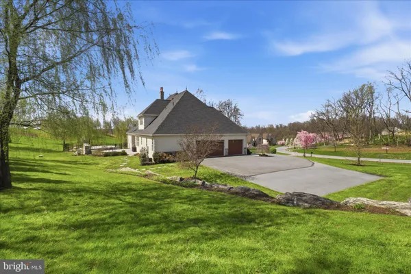 $1,690,000 | 17 Hershey Lane, Lancaster, PA 17603