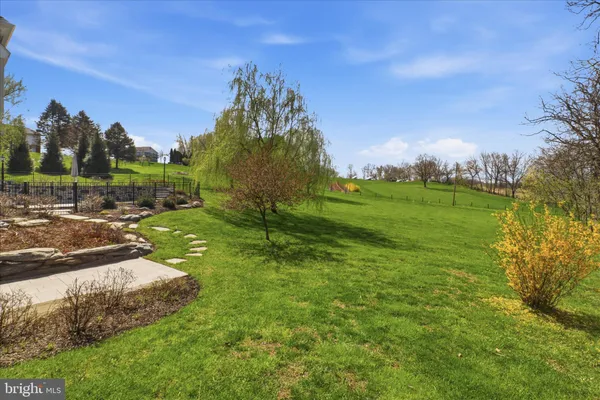 $1,690,000 | 17 Hershey Lane, Lancaster, PA 17603