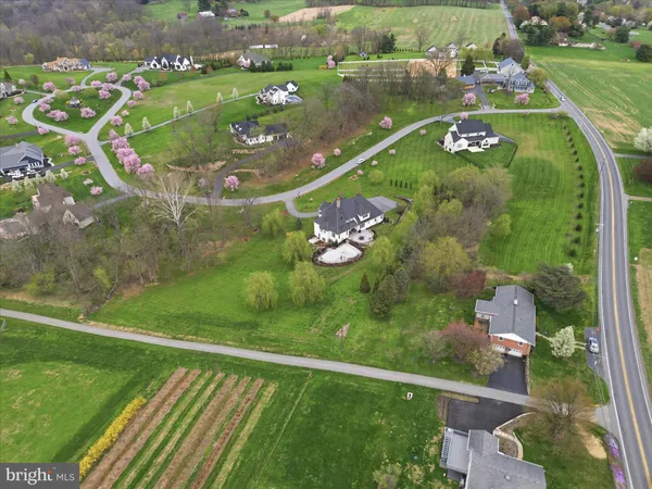 $1,690,000 | 17 Hershey Lane, Lancaster, PA 17603