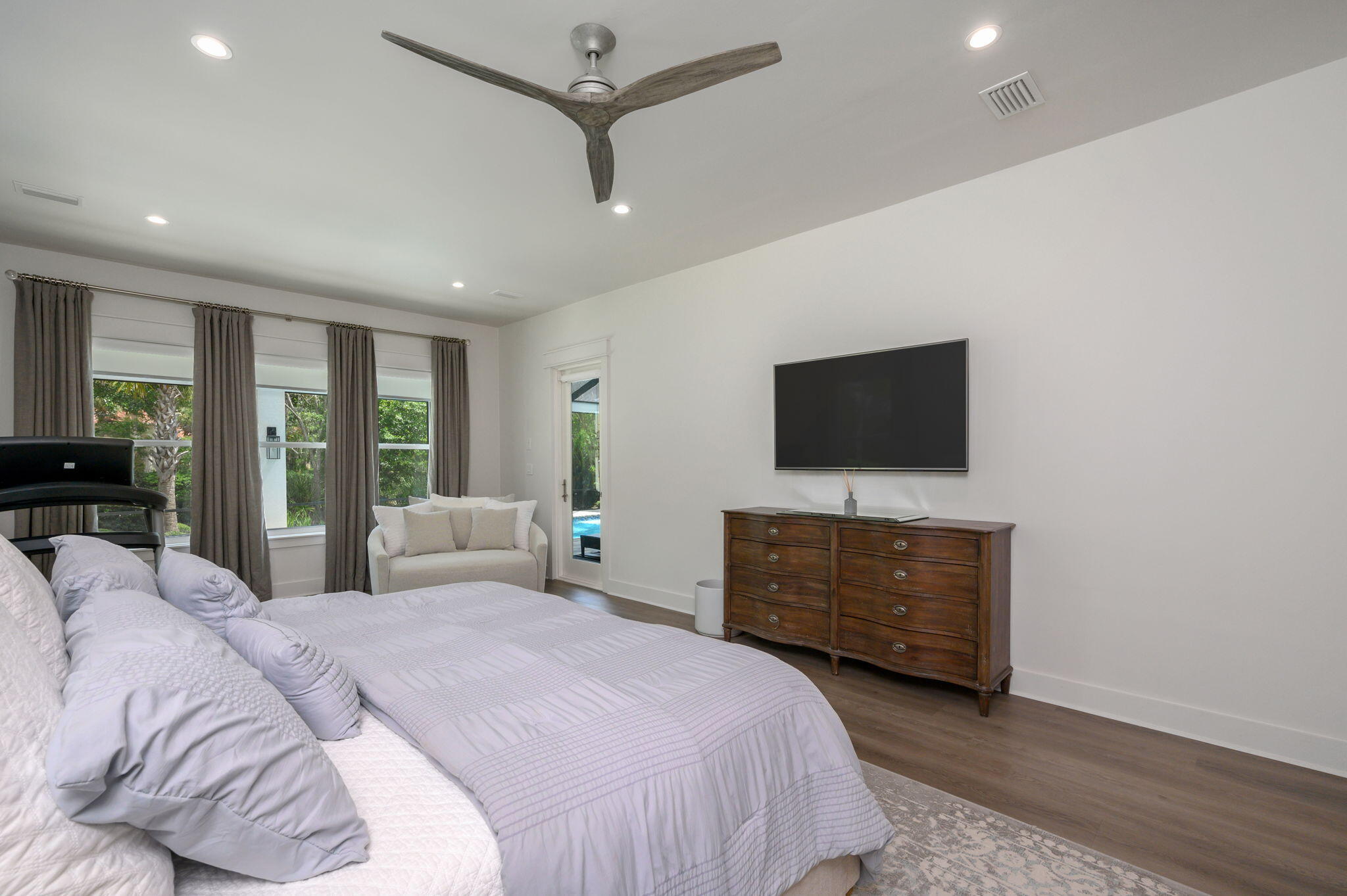 3278 Burnt Pine Circle Miramar Beach, FL 32550 - Photo 39 of 100 a bedroom with a bed and a flat screen tv