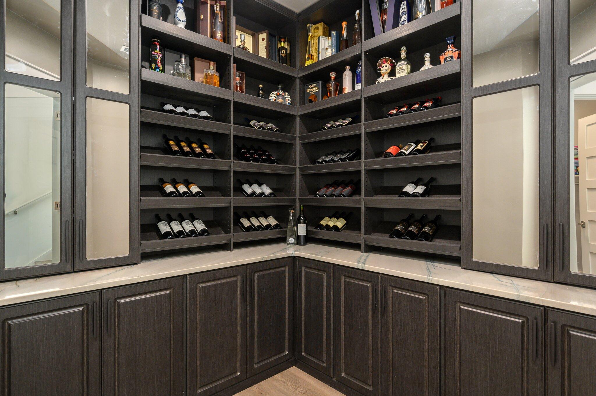 3278 Burnt Pine Circle Miramar Beach, FL 32550 - Photo 69 of 100 a view of a window in a book shelf