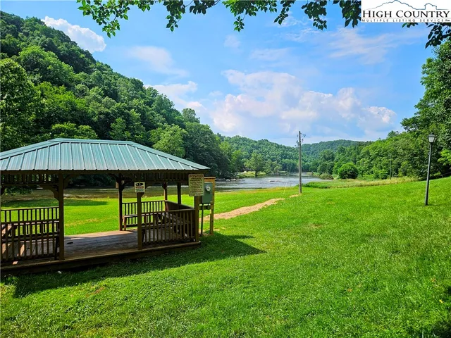 $12,500 | Lot #22 Isabel Way, Piney Creek, NC 28663