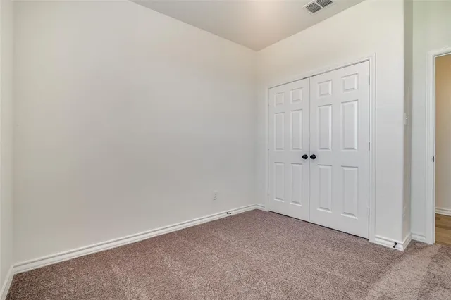 $307,990 | 1525 Newsted Drive, Seagoville, TX 75159